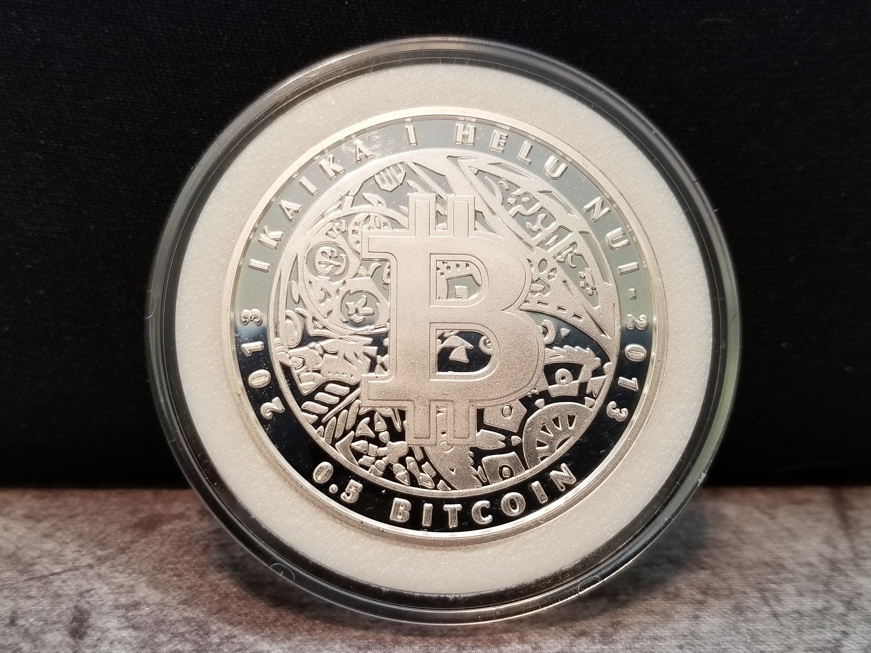 Lealana 2013 0.5 BTC