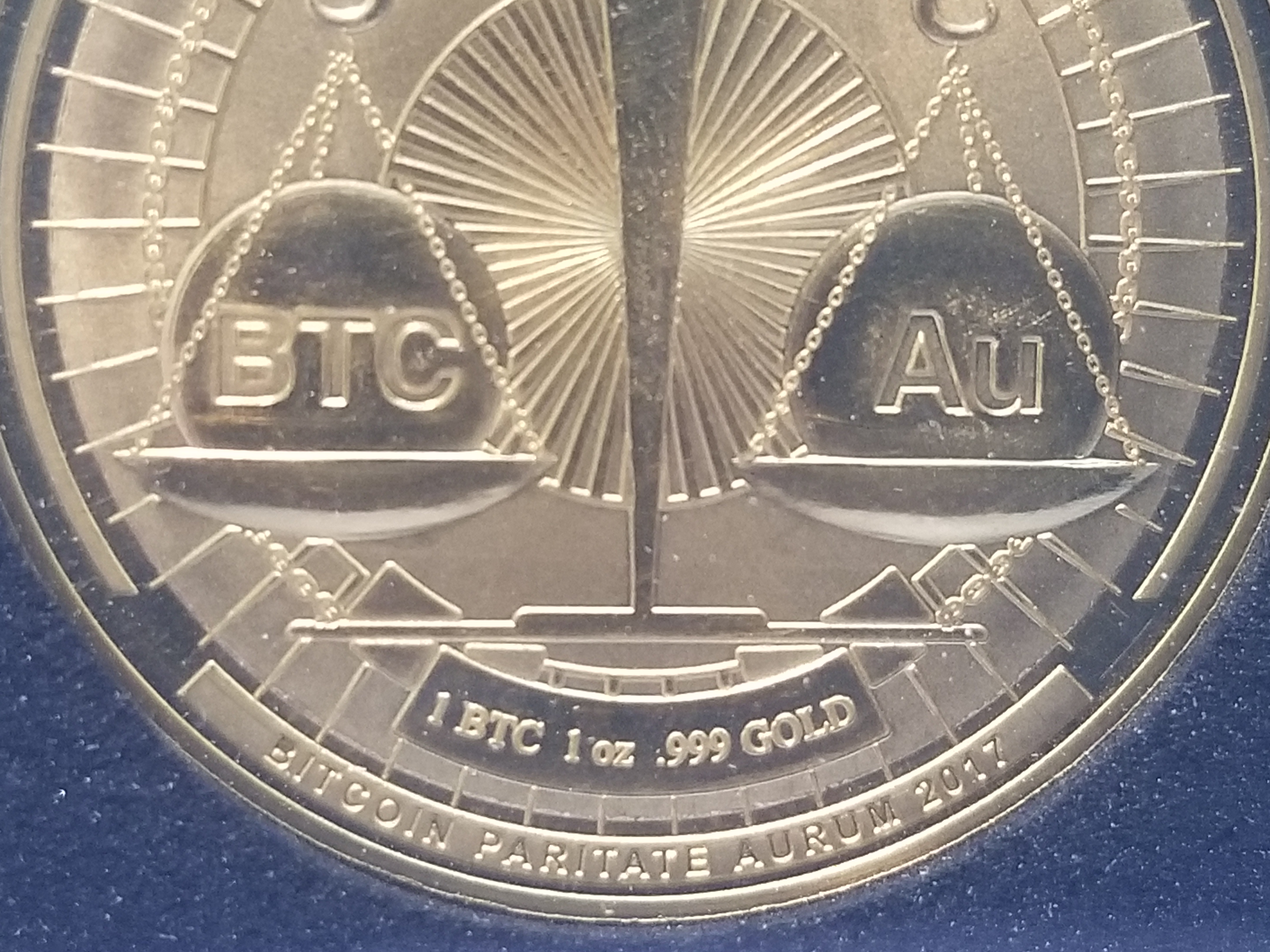 Denarium 1 BTC Gold Parity