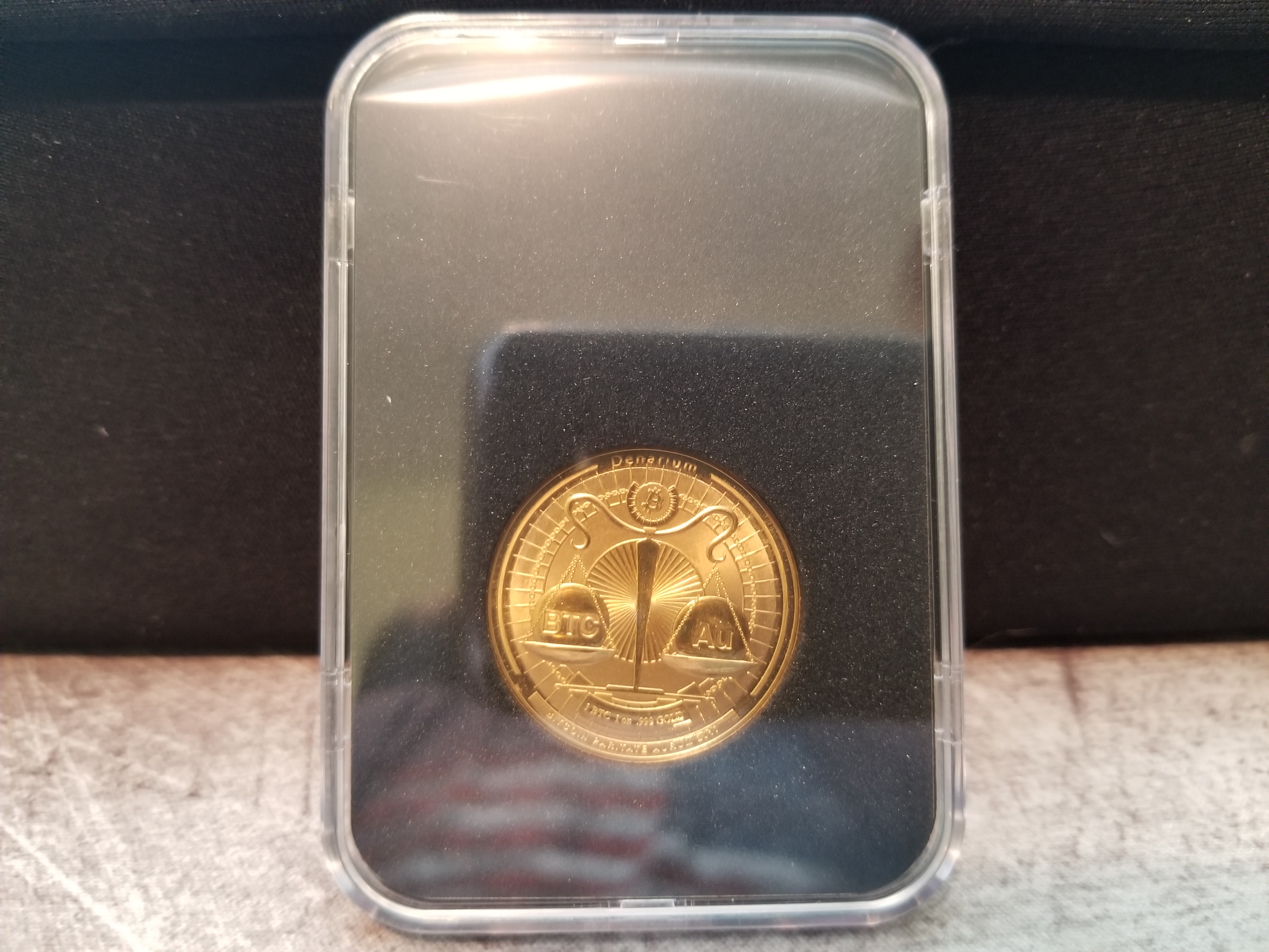 Denarium 1 BTC Gold Parity